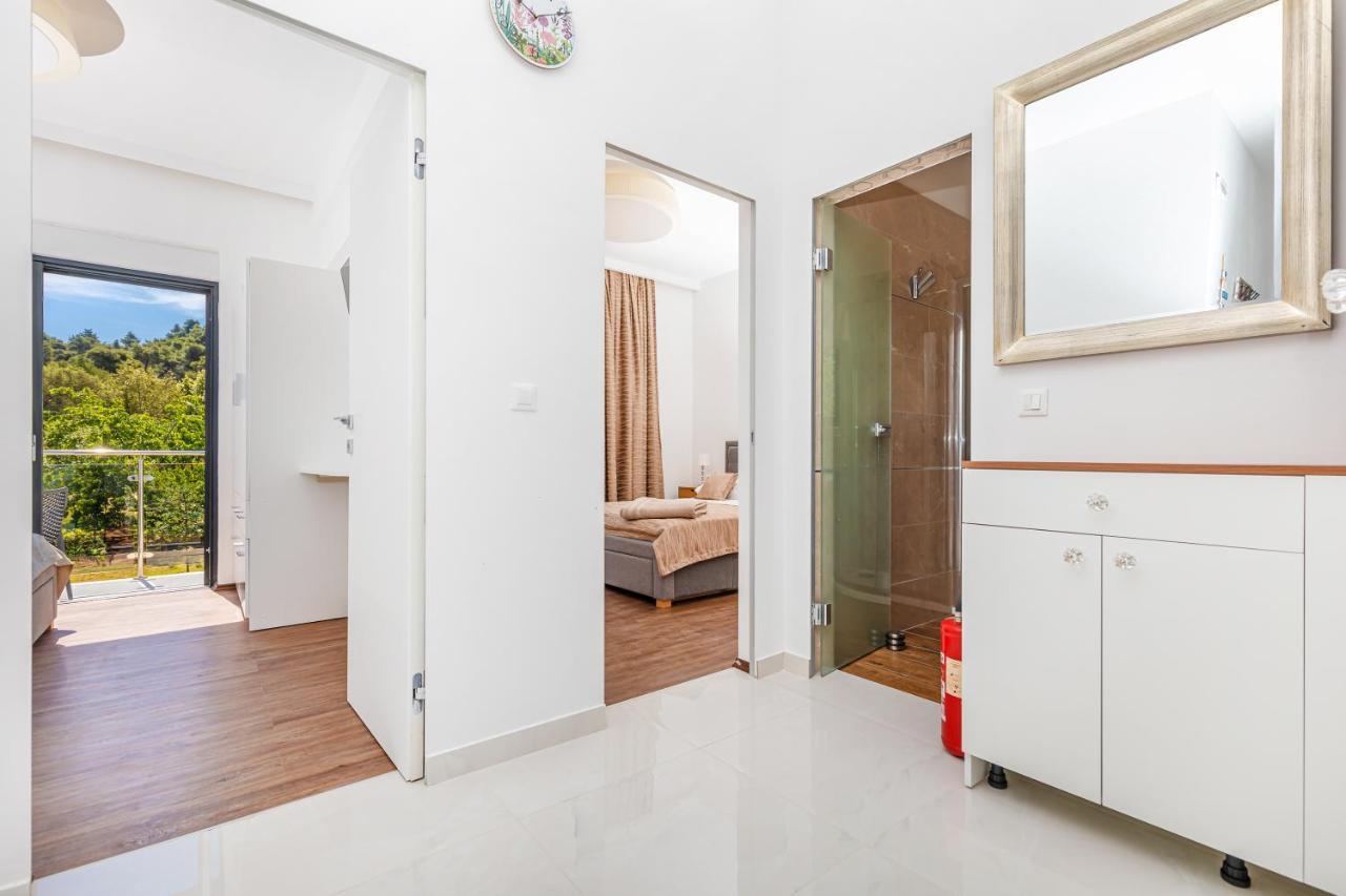 洛帕德Casa Bella公寓 外观 照片